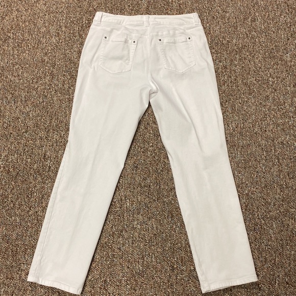 Chico’s white jeans with gray beads design-size 0 Slimmer- medium - Picture 2 of 12